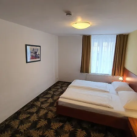 Der Tannenbaum Hotel 2*