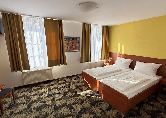 Der Tannenbaum Hotel 2*
